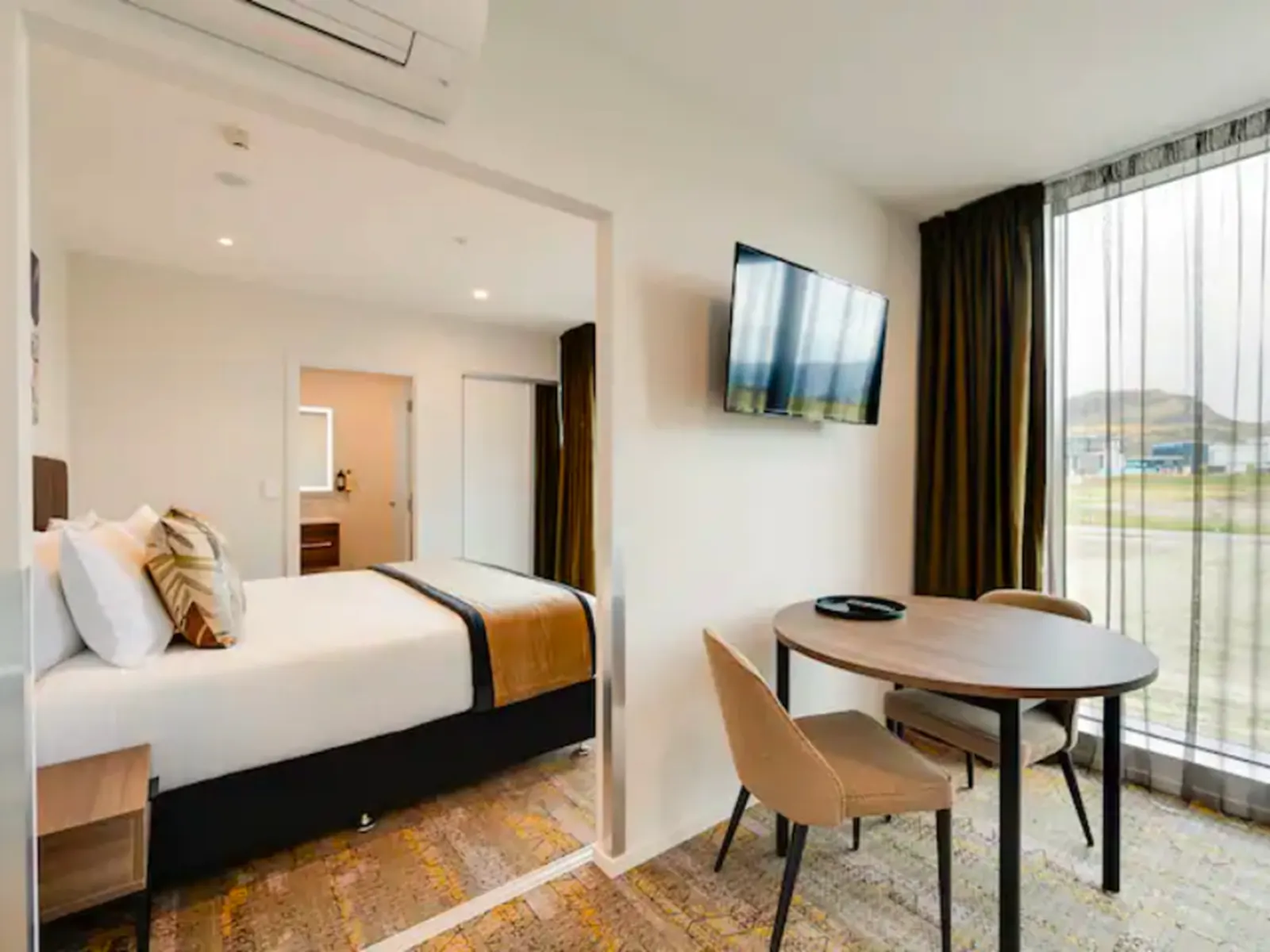Lq queenstown by wyndham 11