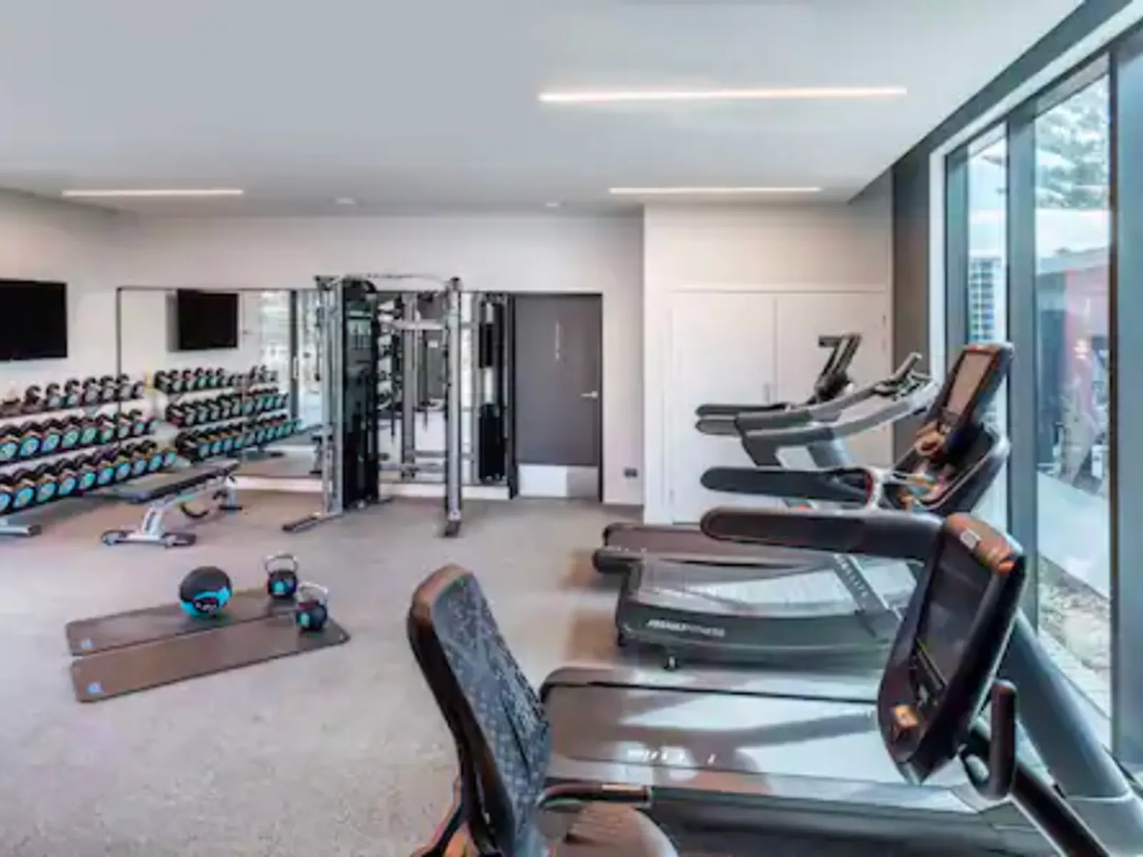 Doubletree karaka 17